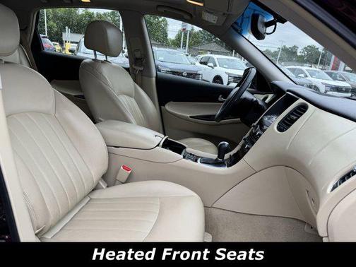2017 INFINITI QX50 Base