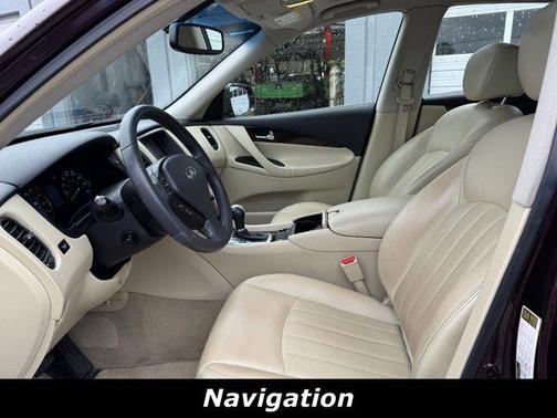 2017 INFINITI QX50 Base