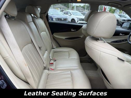 2017 INFINITI QX50 Base