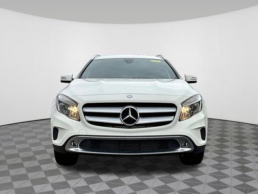 2017 Mercedes-Benz GLA 250 Base