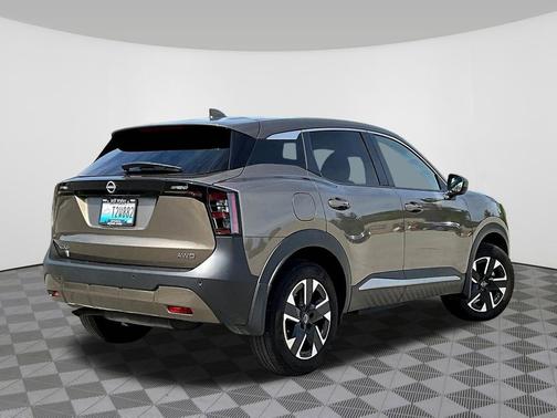 Canyon Bronze Metallic 2025 Nissan Kicks SV