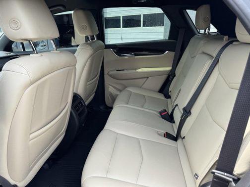 2019 Cadillac XT5 Base