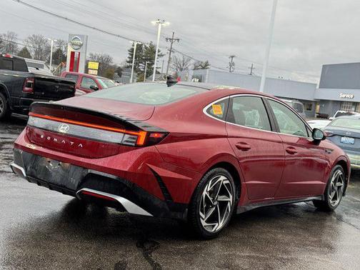 2024 Hyundai SONATA SEL