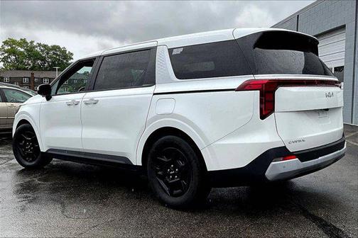 Snow White Pearl 2025 Kia Carnival LXS