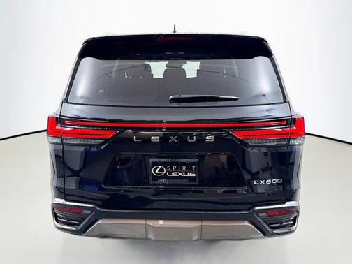 2024 Lexus LX 600 Luxury