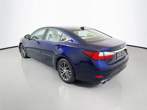 2017 Lexus ES 350 Base