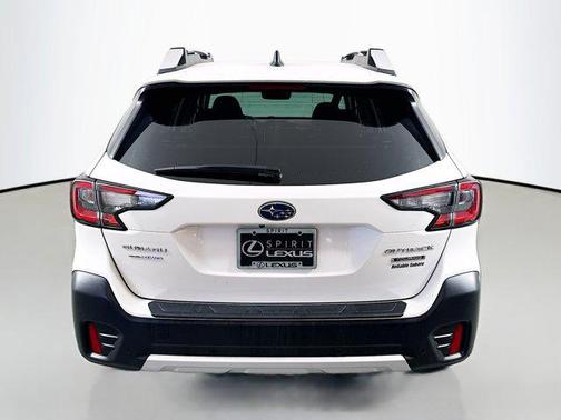 2020 Subaru Outback Touring