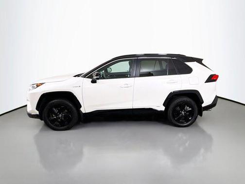 2020 Toyota RAV4 Hybrid SE