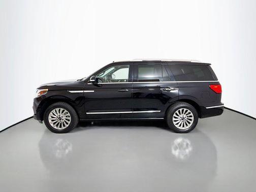 2020 Lincoln Navigator Standard