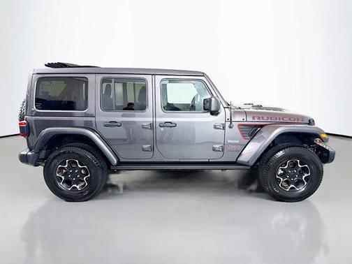 Granite Crystal Metallic Clearcoat 2020 Jeep Wrangler Unlimited Rubicon