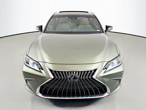 2023 Lexus ES 350 Base