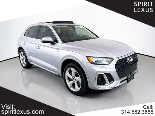 2023 Audi Q5 45 S line Prestige