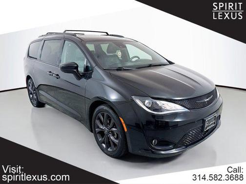 2019 Chrysler Pacifica Touring-L Plus