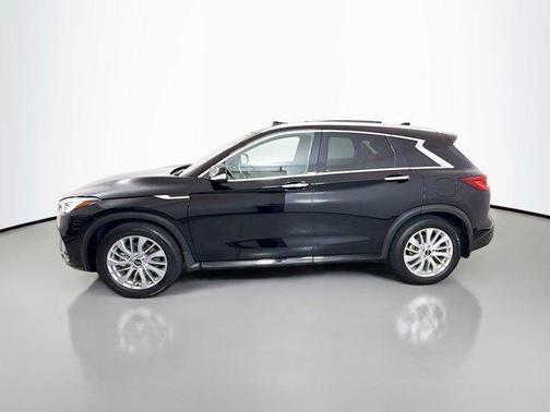2023 INFINITI QX50 LUXE AWD
