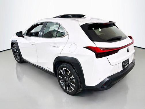 2020 Lexus UX 250h Base