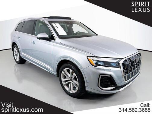 2025 Audi Q7 55 Premium Plus