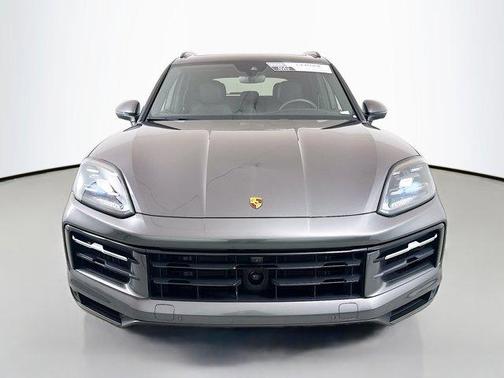 2024 Porsche Cayenne Base