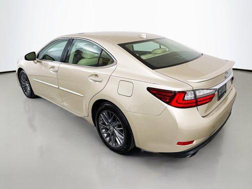 2018 Lexus ES 350 Base