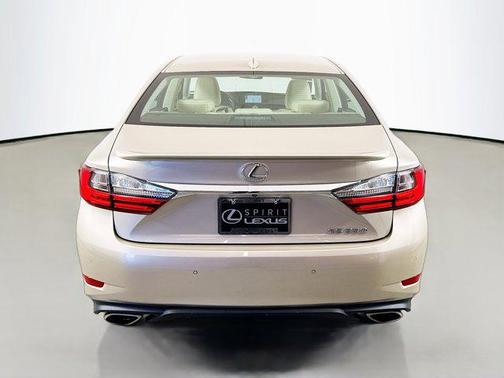 2018 Lexus ES 350 Base