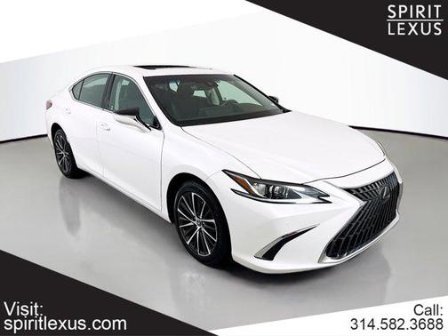 2023 Lexus ES 250 Base