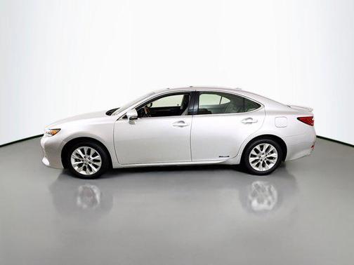 2013 Lexus ES 300h Base