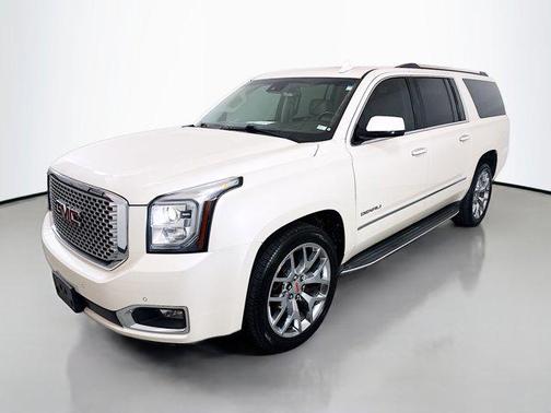 White Diamond Tricoat 2015 GMC Yukon XL 1500 Denali