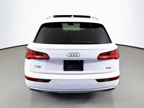 2019 Audi Q5 2.0T Premium Plus