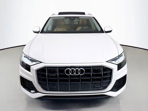 2023 Audi Q8 55 Premium