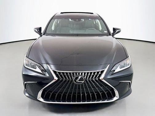2022 Lexus ES 350 Base