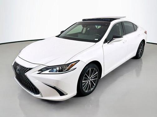 2022 Lexus ES 350 Base