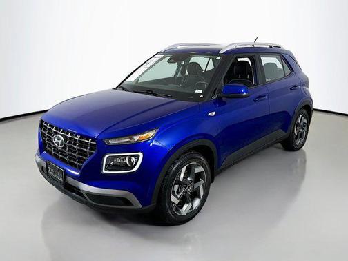 2023 Hyundai VENUE Limited