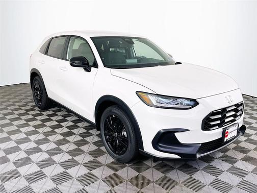 WX/PLATINUM WHITE 2026 Honda HR-V AWD Sport