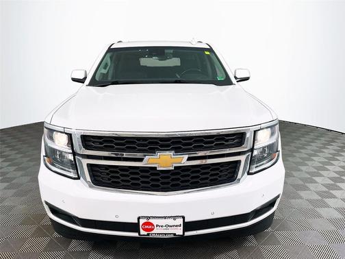 Summit White 2018 Chevrolet Suburban LT