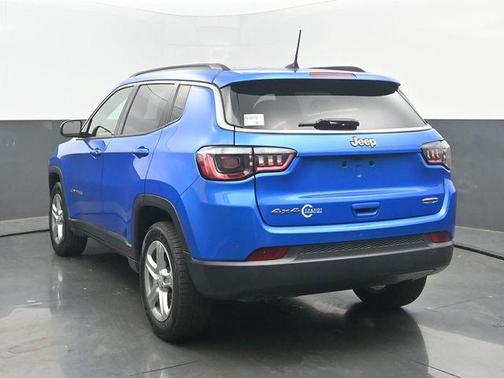 Hydro Blue Pearlcoat 2024 Jeep Compass Latitude