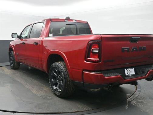 Molten Red Pearlcoat 2026 RAM 1500 Big Horn/Lone Star