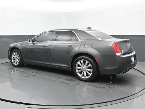 2016 Chrysler 300 S