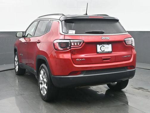 Red Hot Pearlcoat 2025 Jeep Compass Limited