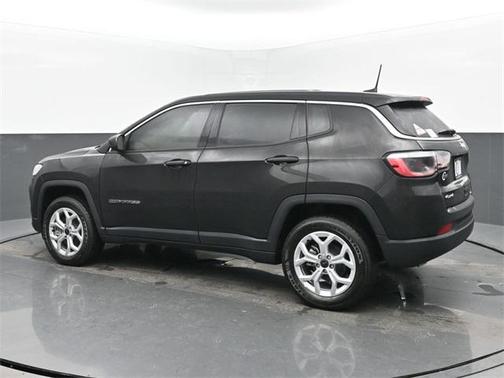 2025 Jeep Compass Sport