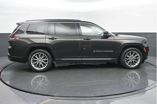 Rocky Mountain Pearlcoat 2024 Jeep Grand Cherokee L Summit