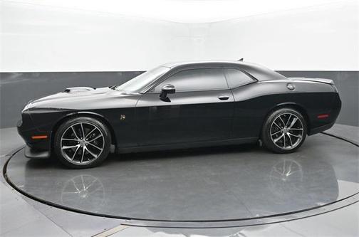 2016 Dodge Challenger R/T Scat Pack