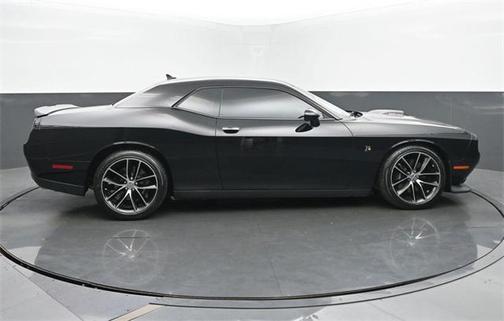 2016 Dodge Challenger R/T Scat Pack