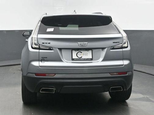 Argent Silver Metallic 2023 Cadillac XT4 Sport
