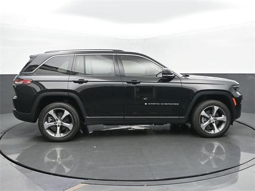 2022 Jeep Grand Cherokee 4xe