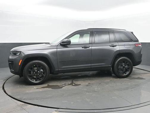 2026 Jeep Grand Cherokee Altitude