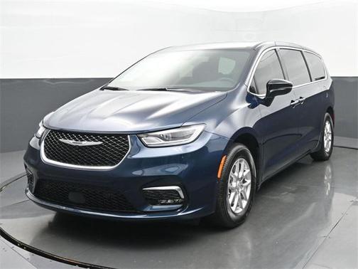 2025 Chrysler Pacifica L
