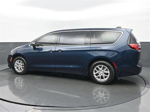 2025 Chrysler Pacifica L
