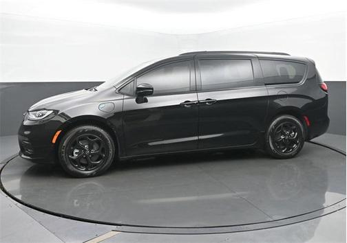2025 Chrysler Pacifica Hybrid Premium S Appearance Pkg