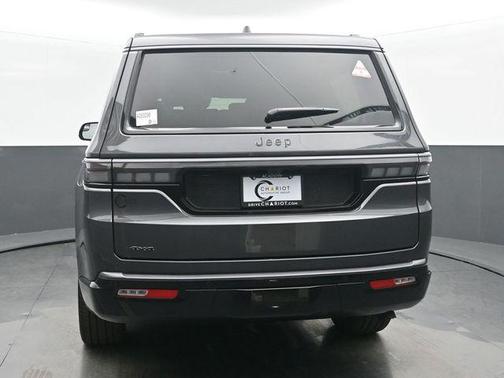 Baltic Gray Metallic Clearcoat 2026 Jeep Grand Wagoneer Limited