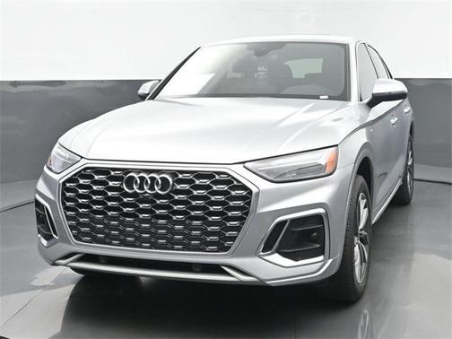 2022 Audi Q5 45 S line Premium