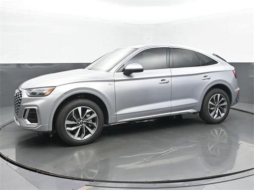 2022 Audi Q5 45 S line Premium